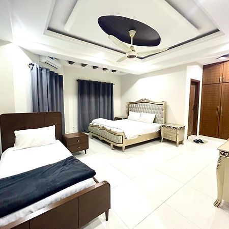 Luxury Apartment Rentals Islamabad Ngoại thất bức ảnh