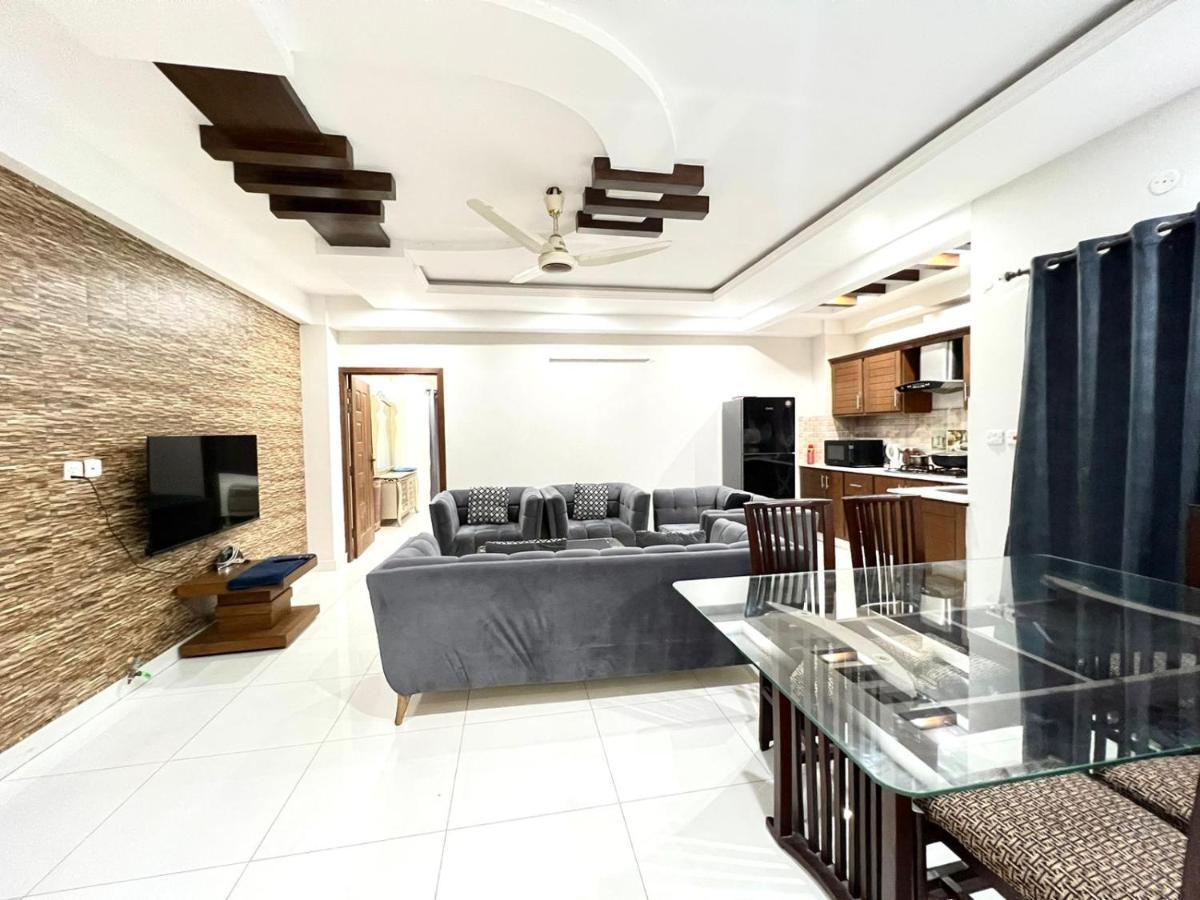 Luxury Apartment Rentals Islamabad Ngoại thất bức ảnh
